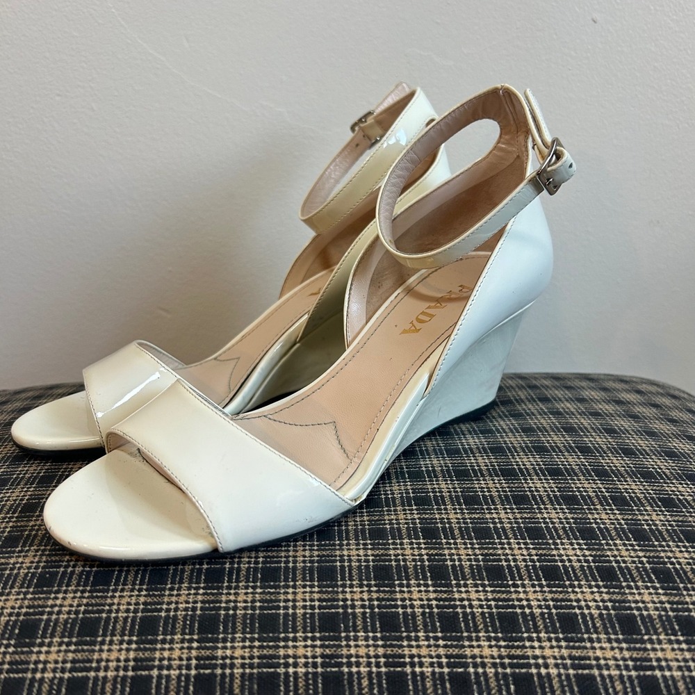 Prada White Patent Leather Wedge Sandals Ankle Strap Heels Women Size 7‎